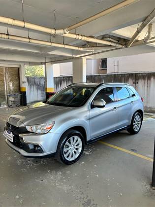 MITSUBISHI ASX 2.0 4X2 16V GASOLINA 4P AUTOMÁTICO MITSUBISHI ASX 2.0 4X2 16V GASOLINA 4P AUTOMÁTICO